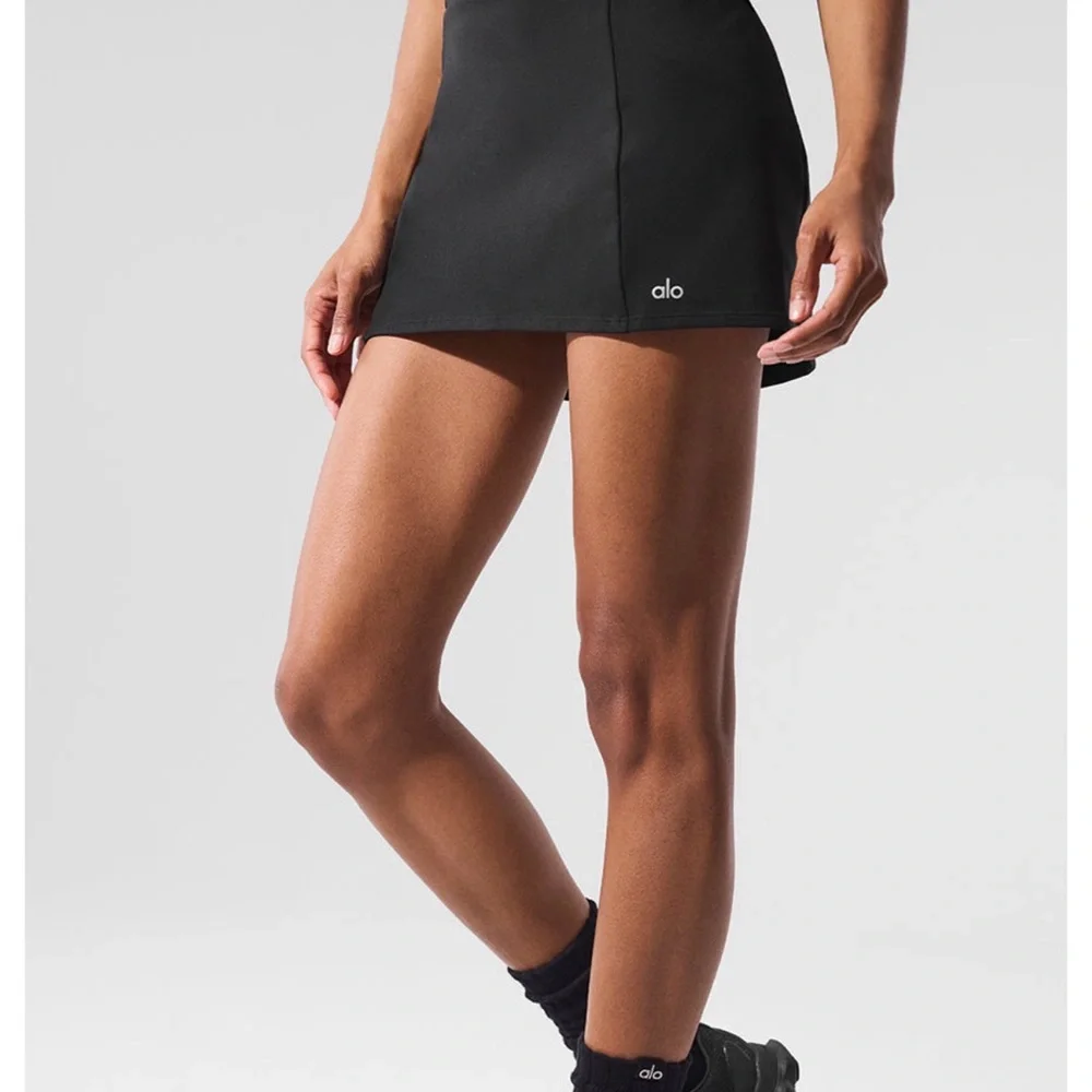 NWT Alo Yoga High Waist Good Form Black Mini Skirt with Pocket